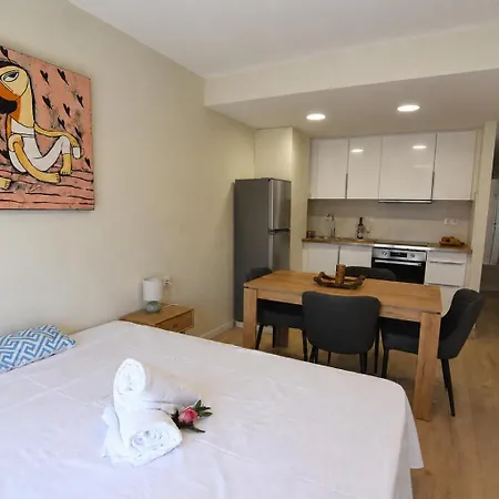 Apartament Rnet - Centre *