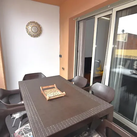 Apartament Rnet - Centre Roses