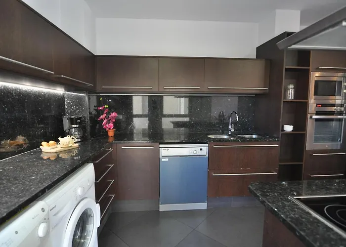 Rnet - Centre شقة روساس